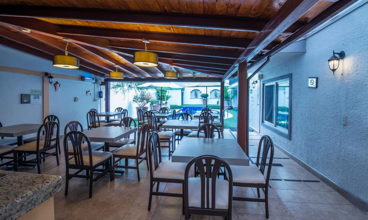 Del Marques Hotel And Suites Guadalajara Kültér fotó