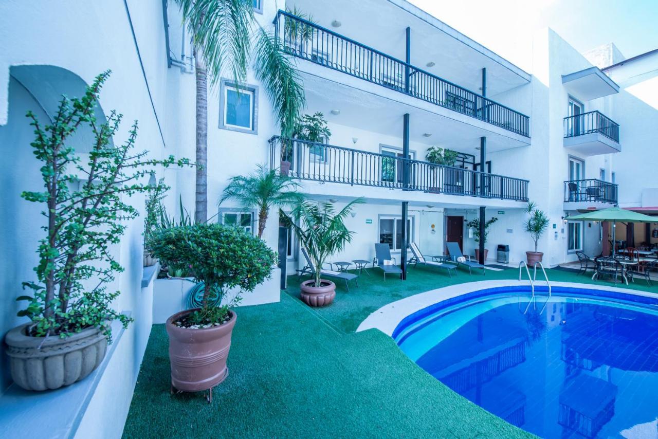 Del Marques Hotel And Suites Guadalajara Kültér fotó