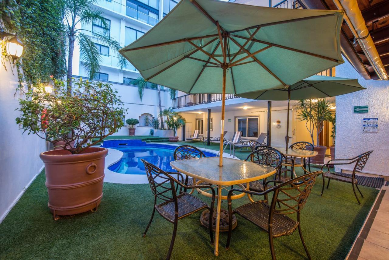 Del Marques Hotel And Suites Guadalajara Kültér fotó